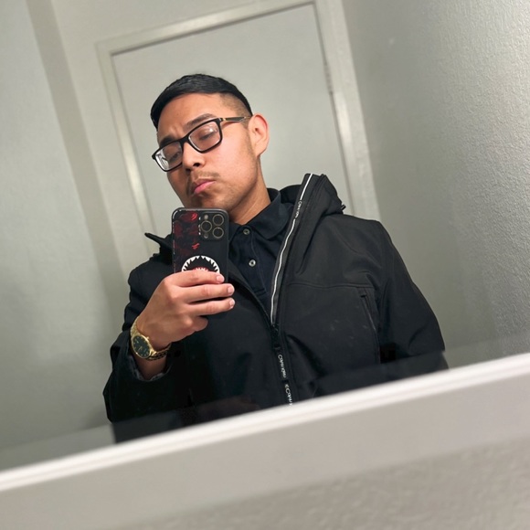 Meet your Posher, Roberto - Picture 1 of 1